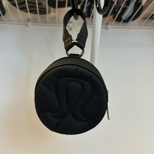 Lululemon coin purse
